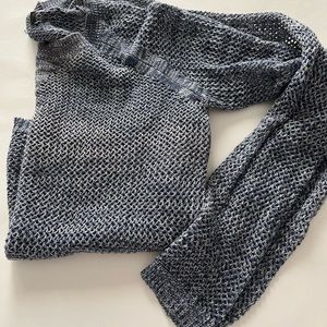 Pullover denim look sweater